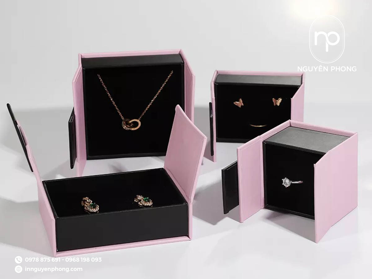 In hộp đựng trang sức dạng nam châm 